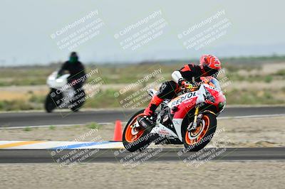 media/Apr-18-2025-TrackDaz (Fri) [[45f5874c44]]/C Group/Session 1 (Turn 7)/